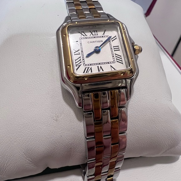 Cartier Watch (Panthere De Cartier Watch)- Medium model. - Picture 9 of 16